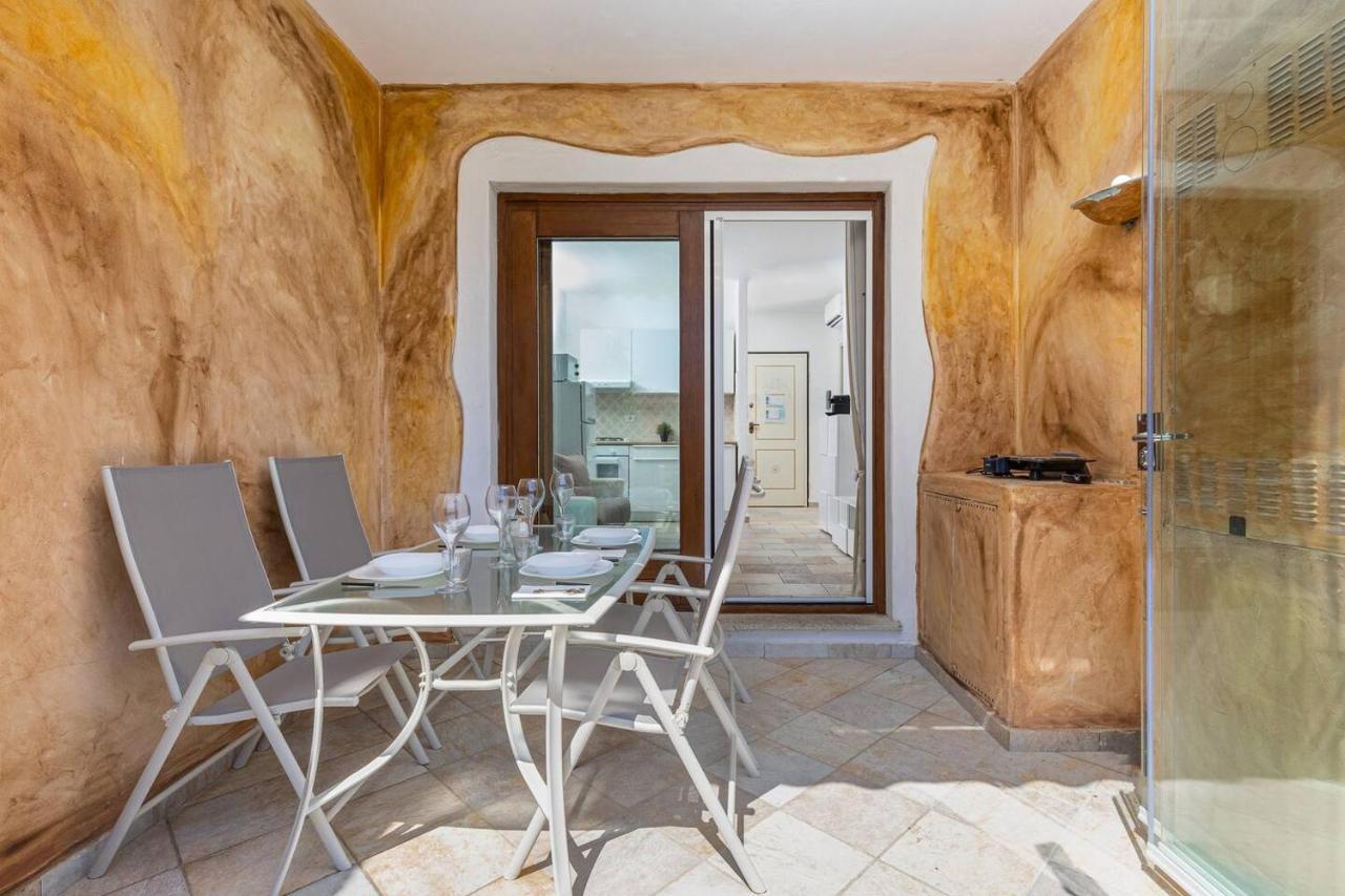 Casa Vacanze Lo Squalo Όλμπια Εξωτερικό φωτογραφία