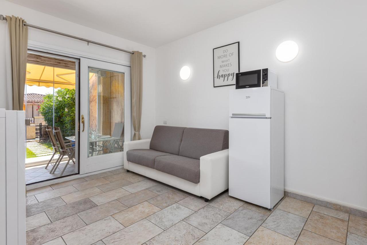 Casa Vacanze Lo Squalo Όλμπια Εξωτερικό φωτογραφία