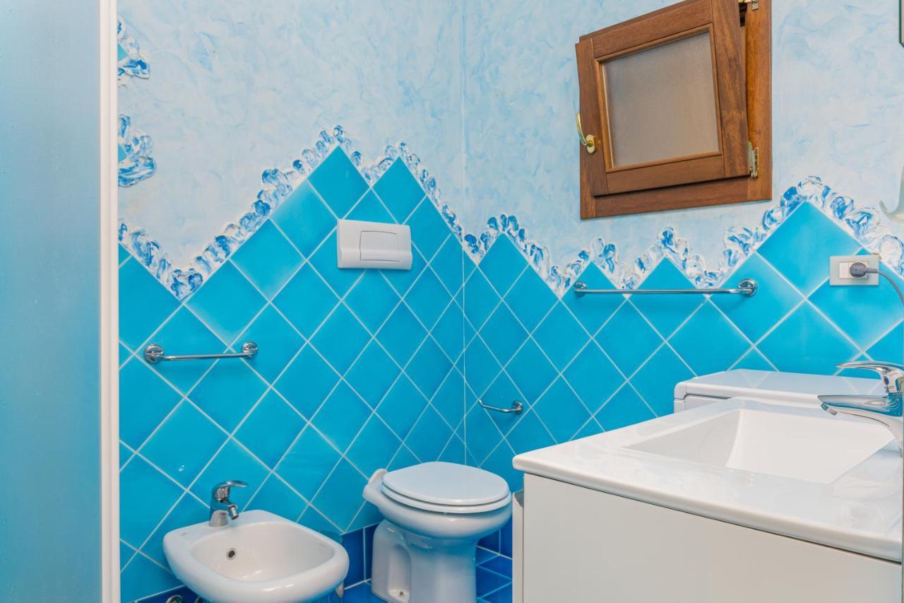 Casa Vacanze Lo Squalo Όλμπια Εξωτερικό φωτογραφία